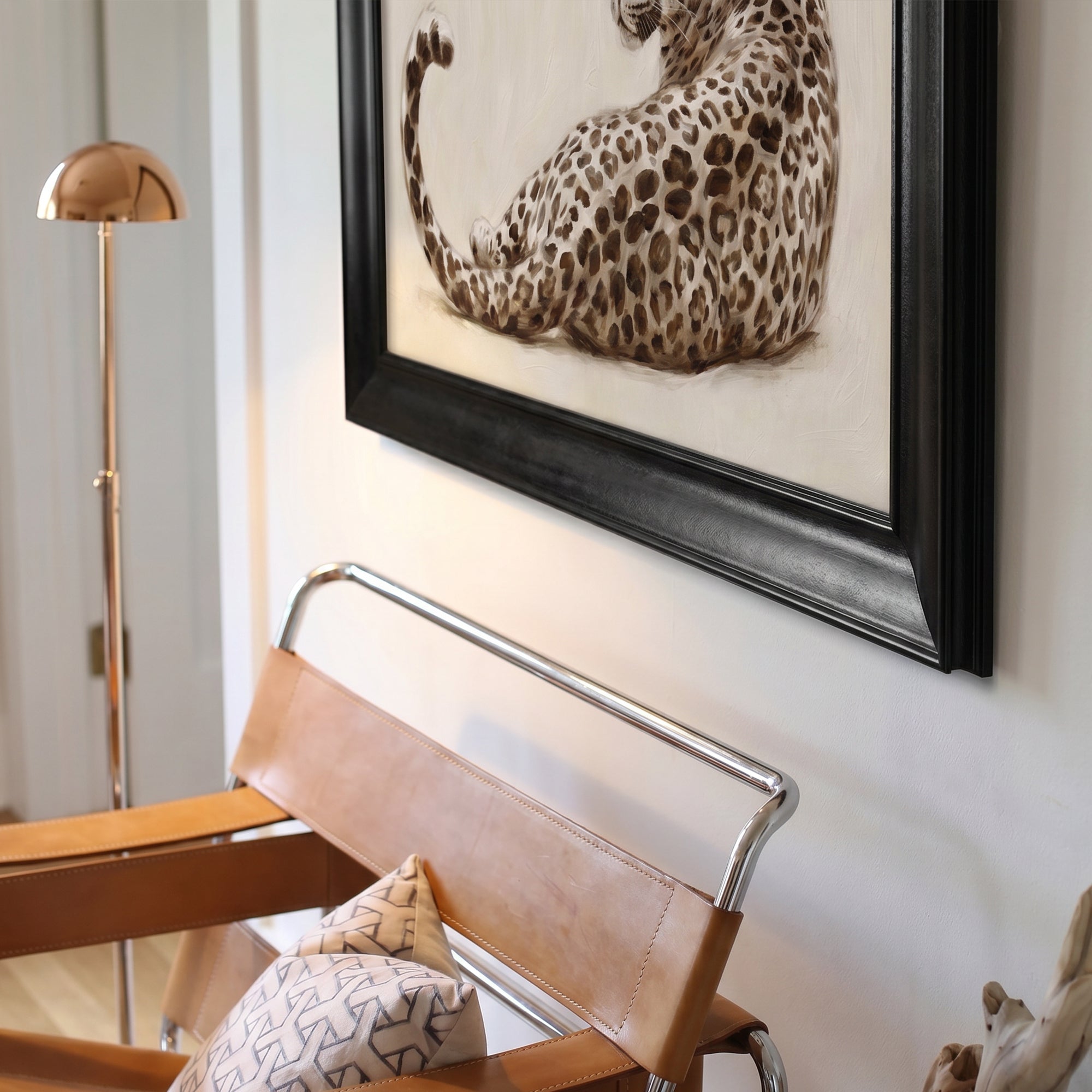 Resting Leopard Canvas Wall Art – Minimalist Wildlife Painting for Modern Decor