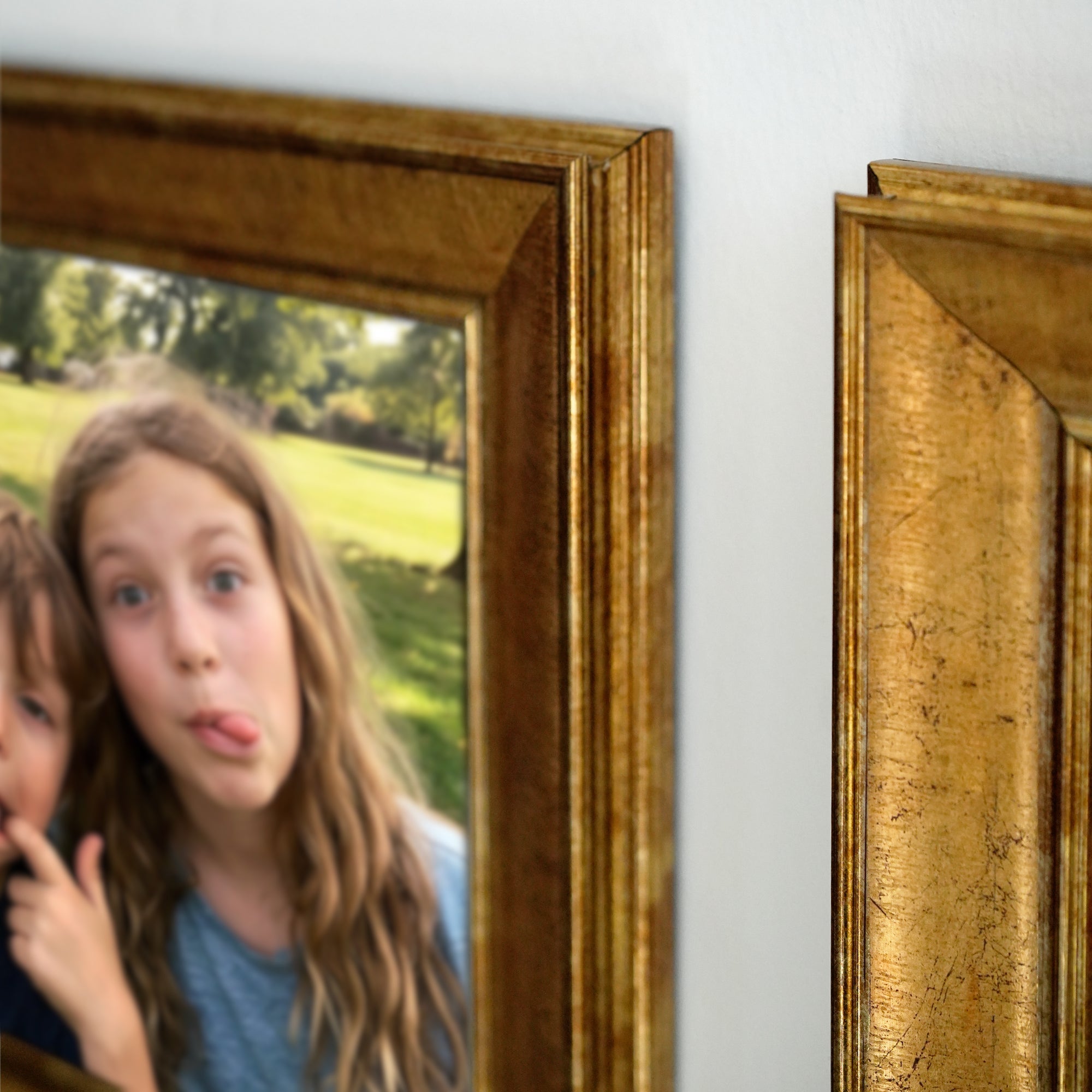 Personalized Gold-Framed Photo Collage Set – Beautiful Memories Corner